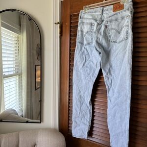 Levi’s Light Denim